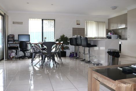 Property photo of 17 Molloy Place Young NSW 2594