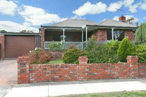 Property photo of 15 Cresswell Crescent Mitcham VIC 3132