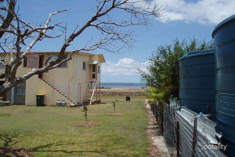 Property photo of 27 First Avenue Maaroom QLD 4650