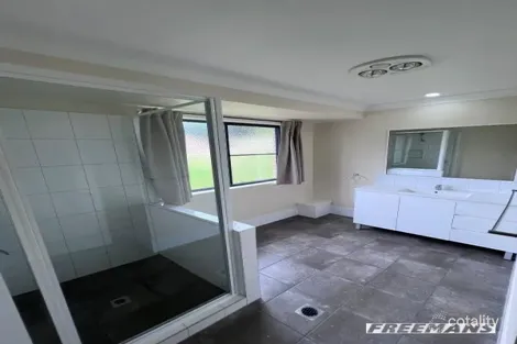 Property photo of 27 Freeman Court Kingaroy QLD 4610