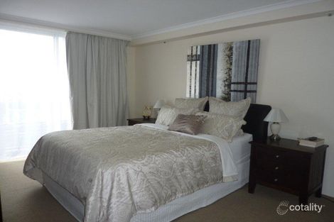 Property photo of 21/1-9 Hughes Avenue Main Beach QLD 4217