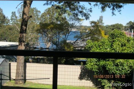 Property photo of 17 Bolton Point Road Bolton Point NSW 2283