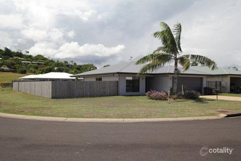 10 Spinnaker St, South Mission Beach, QLD 4852