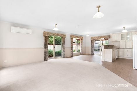 Property photo of 2/12 Yandina Road Hoppers Crossing VIC 3029