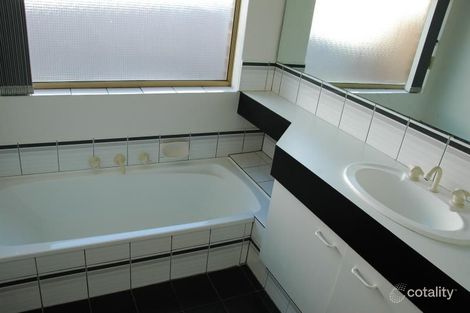 Property photo of 25 Broadbent Loop Leeming WA 6149