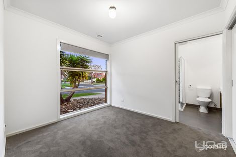 Property photo of 1 Manny Paul Circuit Burnside Heights VIC 3023