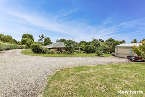 Property photo of 17 Arnup Crescent Drouin VIC 3818