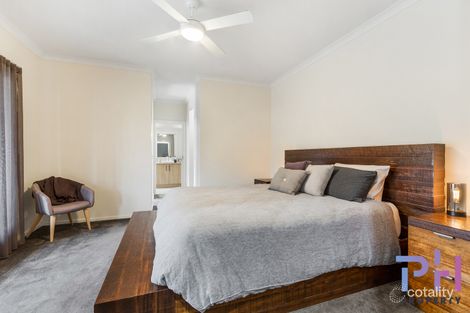 223 Schumakers Lane, Maiden Gully, VIC 3551