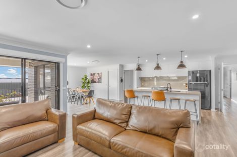 Property photo of 34 James O'Donnell Drive Bowenfels NSW 2790