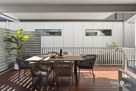 Property photo of 21 Redcar Street Bulimba QLD 4171