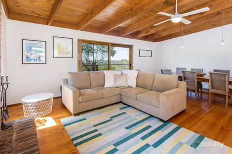Property photo of 21 Eumeralla Grove Mount Eliza VIC 3930