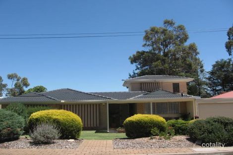 2 Loretta St, Redwood Park, SA 5097