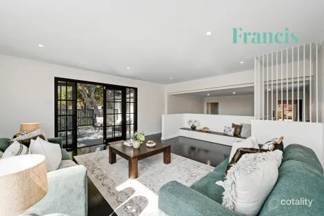Property photo of 60 Morgan Crescent Curtin ACT 2605