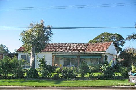 25 Cockburn Cres, Fairfield East, NSW 2165