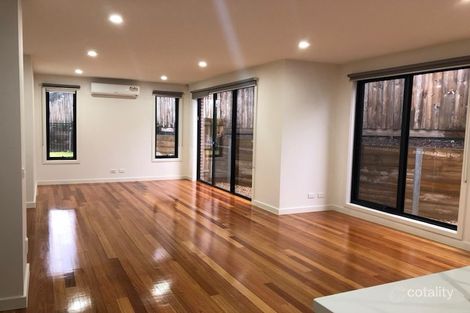 Property photo of 1/2 Vicki Court Doncaster East VIC 3109