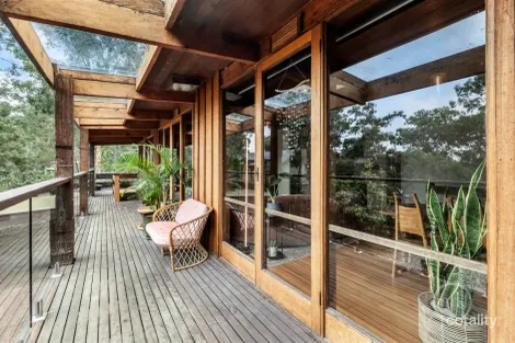 Property photo of 103 Ryans Road Eltham North VIC 3095