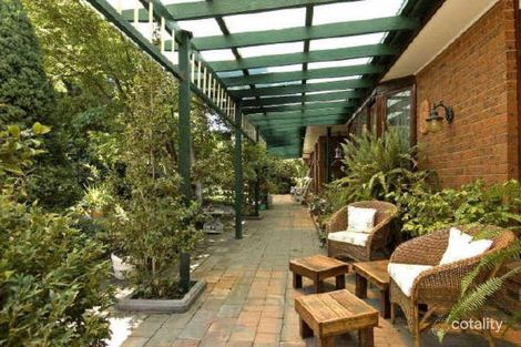 Property photo of 10 Mooyi Place Giralang ACT 2617