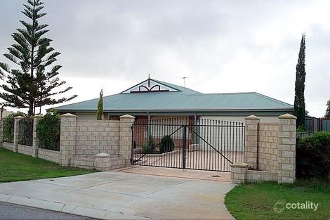 18 Prevelly Cir, Waikiki, WA 6169