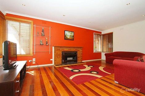 Property photo of 4 Whitby Street Reservoir VIC 3073