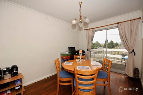 Property photo of 37 Aisbett Avenue Wantirna South VIC 3152