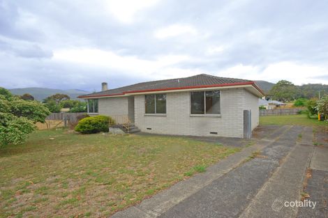13 Henry Cres, New Norfolk, TAS 7140