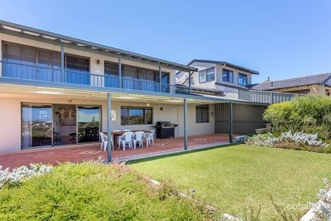 7 Urbahns Way, Hillarys, WA 6025