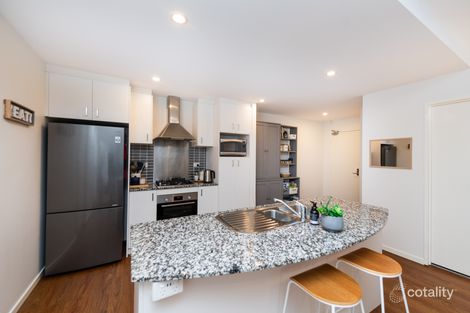 Property photo of 2/12 Waniassa Street Queanbeyan East NSW 2620