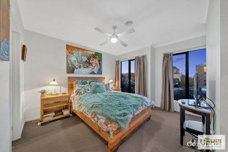 Property photo of 16 Everard Avenue Clyde North VIC 3978