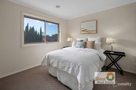 Property photo of 7 Angel Close Narre Warren South VIC 3805