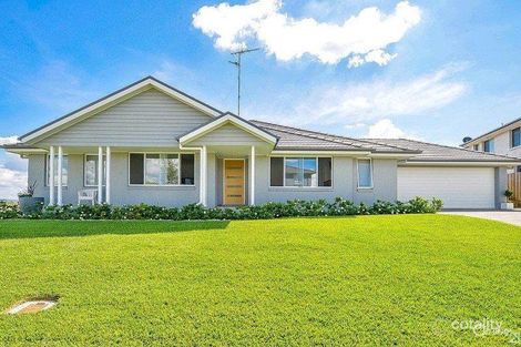 20 Liz Kernohan Dr, Elderslie, NSW 2570