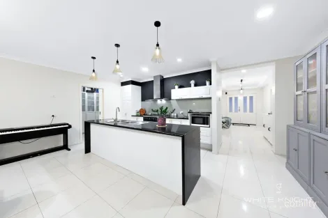 Property photo of 86 Tenterfield Drive Burnside Heights VIC 3023