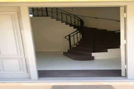 8b Livingstone St, Beaconsfield, WA 6162