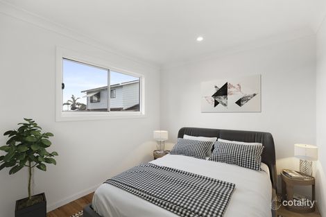 Property photo of 11 Brooke Avenue Killarney Vale NSW 2261