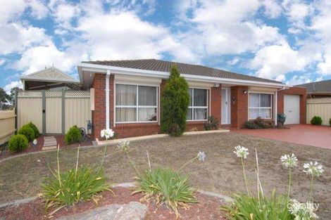Property photo of 18 Montagu Way Delahey VIC 3037