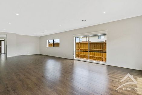 Property photo of 90 Evesham Drive Point Cook VIC 3030