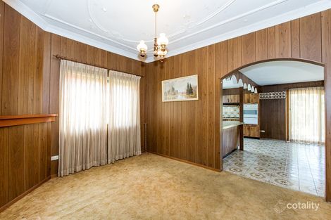 Property photo of 32 Draper Avenue Roselands NSW 2196