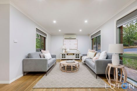 Property photo of 6 Amagula Avenue Ngunnawal ACT 2913