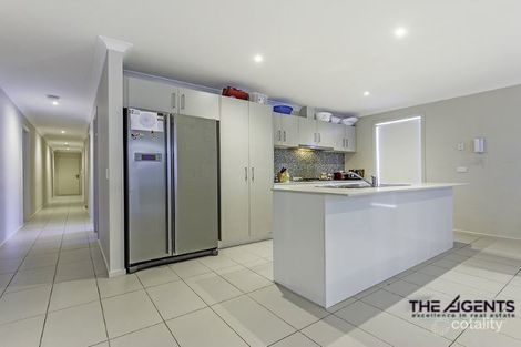 Property photo of 43 Cindia Crescent Tarneit VIC 3029