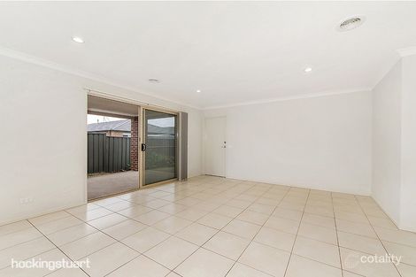 Property photo of 15 Bunker Circuit Deer Park VIC 3023