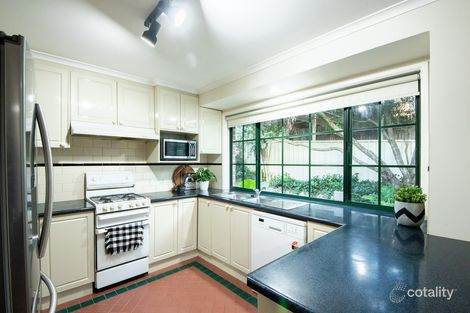 Property photo of 36 Peacock Avenue West Wodonga VIC 3690