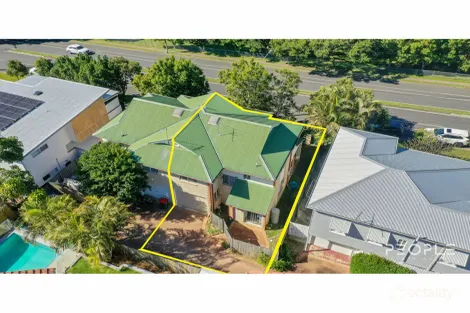 Property photo of 2/72 Henderson Street Camp Hill QLD 4152