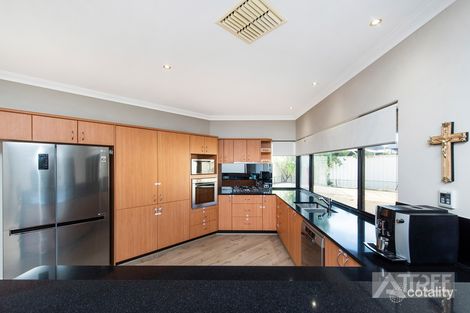 Property photo of 7 Palatine Crescent Canning Vale WA 6155