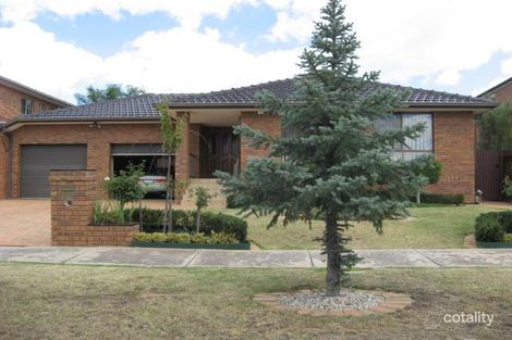 10 Australia Dr, Taylors Lakes, VIC 3038