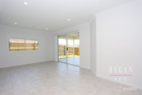 Property photo of 60 Greenhaven Circuit Narangba QLD 4504