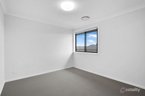Property photo of 7 Tundra Place Box Hill NSW 2765