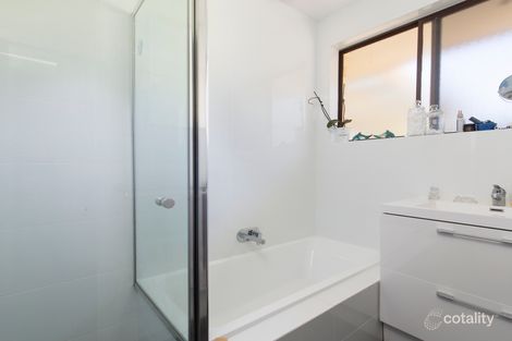Property photo of 5 Amberly Drive Happy Valley SA 5159