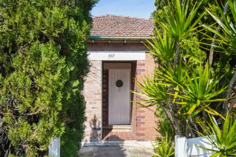 Property photo of 647 Forest Road Peakhurst NSW 2210