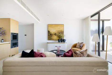 Property photo of 1002/61 Lavender Street Milsons Point NSW 2061
