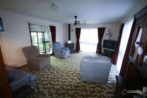 Property photo of 25 Railway Avenue Bunyip VIC 3815