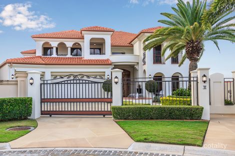 Property photo of 31-33 Clear Water Bay Avenue Clear Island Waters QLD 4226